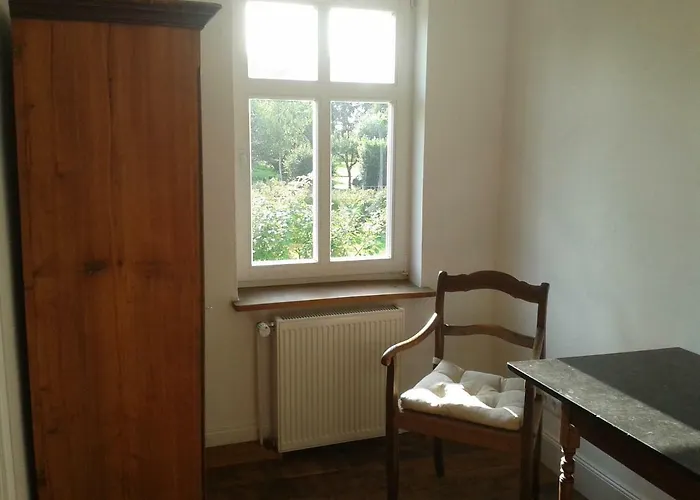 Lindenhof Apartment Wahrenberg